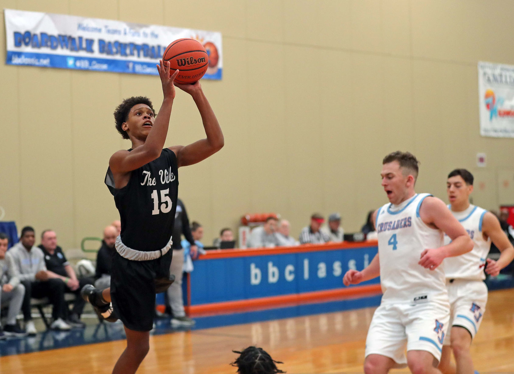 Pleasantville vs Father Judge in a Boardwalk Basketball Classic